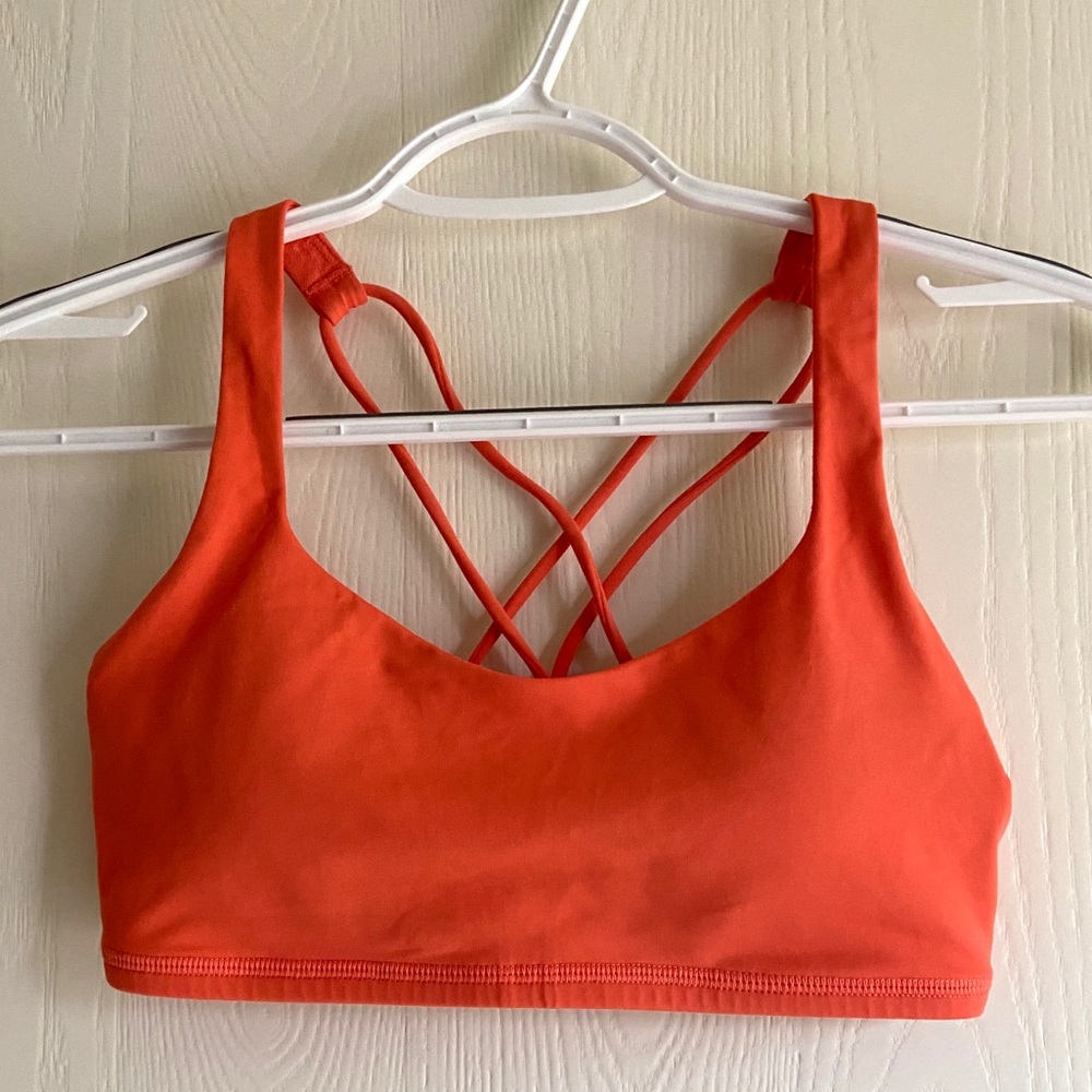 Lululemon Orange Free to Be Bra size 4